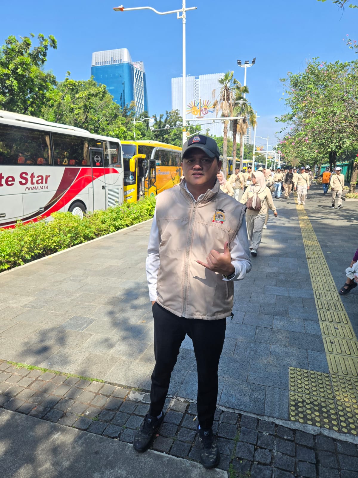 Zulfikar Wijaya Ketua DPW Tani Merdeka Indonesia Prov. Bali saat mengikuti aksi damai di Patung Kuda, Jakarta Pusat, 29 Agustus 2025.