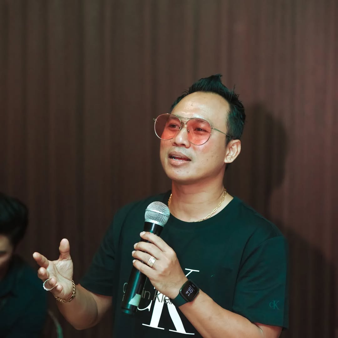 Ekspresi spontan jelang berbait lirik dan pasca itu . Dalam suasana bahagia viana lakshmi 👏👏👏👏🥳🥳🥳🥳💞WEBP 1
