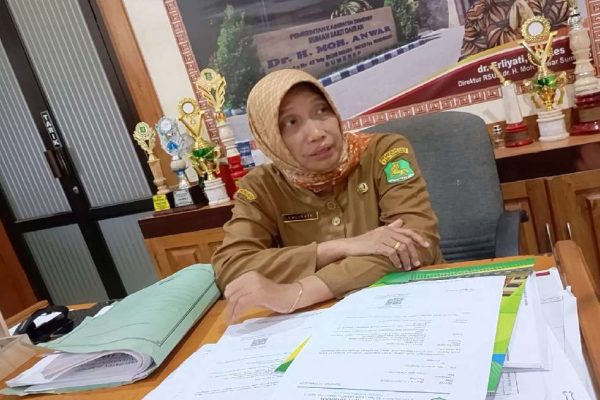 Direktur RSUD dr. H. Moh. Anwar Sumenep, dr. Erliyati. ©Okedaily.com/ist