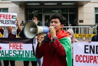 Kabid. Kominfo Hima Persis DKI Jakarta Farhan saat orasi bela palestina. @okedaily.com /istimewa