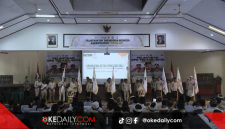 Pengurus Tani Merdeka Indonesia Kab/Kota Se Bali saat dilantik di Gedung Aula Korem 163/Wirasatya, Denpasar, Minggu (19/4).