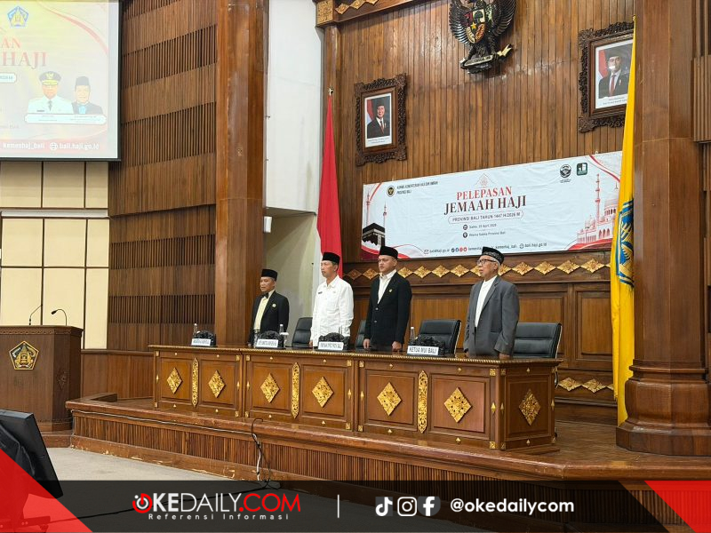 Anggota DPRD Prov. Bali, Zulfikar Wijaya bersama Kementerian Haji dan Umroh di Bali saat pelepasan jama'ah haji dan umroh, (25/5).