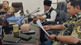 Rapat kerja Komisi IV DPRD Sumenep bersama Disbudporapar. ©okedaily.com/istimewa