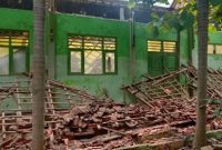 SMPN 2 Kalianget rusak parah diterjang puting beliung, DPRD Sumenep desak Pemkab segera perbaiki. ©okedaily.com/istimewa