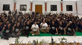De Gadjah memberikan motivasi kepada para napi di Lapas Kerobokan, 