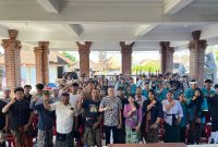 Anggota DPRD Provinsi Bali, Zulfikar Wijaya, menggelar kegiatan bertema “Penguatan Peran Sosial Generasi Muda dalam Menjawab Tantangan Perubahan Ekonomi dan Dinamika Masyarakat Pedesaan” pada 21 Mei 2026 di Banjar Tegallinggih, Pemecutan, Denpasar Barat. Foto: Okedaily.com