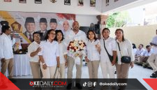 De Gadjah bersama kader-kader perempuan Gerindra di Bali. Foto: Gerindra Bali