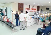 Layanan Poli Terpadu RSUD dr. H. Moh. Anwar Sumenep, nampak dipadati kunjungan pasien. ©okedaily.com