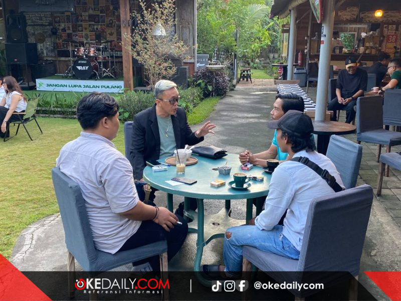 LBH Ansor Bali saat melayani aduan mamsyarakat terkait Hukum, Renon, Denpasar, (3/6). 