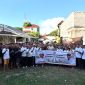 Gerindra Bali berbagi Babi menjelang Galungan kepada Relawan di Denpasar, (15/6). 