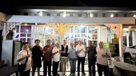 Zulfikar Wijaya Anggota DPRD Bali bersama Paguyuban Kawula Surakarta (PAKASA) Bali menggelar diskusi bertema “Sinergi Budaya, Spiritualitas, dan Pemberdayaan Ekonomi untuk Bangsa dan Generasi Mendatang” di Nira Galery, Denpasar, Minggu (14/6/2026). Okedaily.com 
