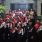 Anggota DPRD Kota Denpasar Fraksi Gerindra sekaligus Pembina PS Tujuh Sari Kota Denpasar, I Gede Tommy Sumertha, saat membersamai para atlet PS Tujuh Sari Kota Denpasar, 13 Juli 2026 di Denpasar. Foto: Okedaily.com