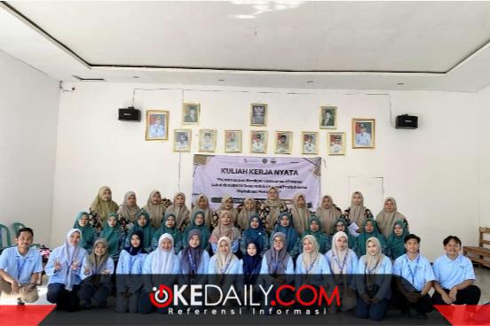 Mahasiswa KKN 02 Universitas Yudharta Pasuruan bersama Dosen Pembimbing Lapang dan TP PKK Desa Pajaran usai pelatihan pengolahan jagung di Balai Desa Pajaran pada Jumat, 10 Juli 2026. ©okedaily.com [foto: Andrean Masrofie]