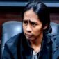 Sejumlah wartawan yang hendak melakukan peliputan kegiatan di Mapolresta Sumenep hanya dapat menunggu di luar area. Padahal, sesuai UU No. 14 Tahun 2008 tentang Keterbukaan Informasi Publik, setiap badan publik wajib memberikan akses informasi. ©okedaily.com [foto: Fauzi AS, Pengamat Kebijakan Publik]