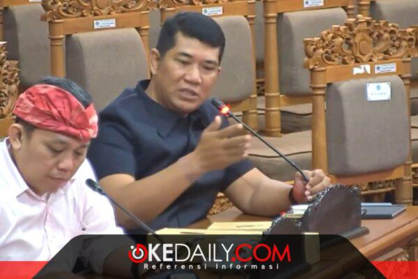 Anggota Dewan Perwakilan Rakyat Daerah (DPRD) Fraksi Partai Gerindra, I Gede Tommy Sumertha, mengusulkan agar Pemerintah Kota Denpasar melalui Dinas PUPR melakukan penataan dan normalisasi sungai Tukad Rangda saat Rapat Kerja gabungan antar komisi. ©okedaily.com [Foto: istimewa]