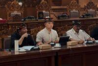 Gus Yoga (tengah) saat menyampaikan dorongan perluasan relaksasi BPHTB bagi pembeli rumah pertama dari kalangan generasi muda di Kota Denpasar. ©okedaily.com [Foto: Istimewa]