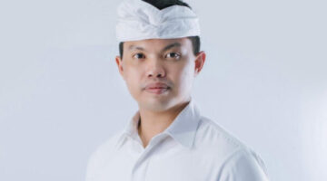 Ida Bagus Yoga Adi Putra yang akrab disapa Gus Yoga Wakil Ketua DPRD Kota Denpasar sekaligus Ketua DPC Gerindra Kota Denpasar. 