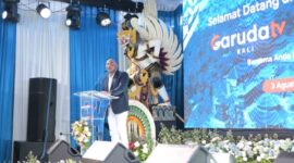 Kepala Garuda TV Bali dan Garuda FM Bali, Made Muliawan Arya, saat sambutan pada peresmian kantor operasional biro. ®okedaily.com 