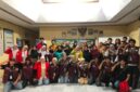 Suasana foto bersama sesuai pelatihan manajemen kewirausahaan oleh TIM Cara'de di Desa Tinggimae. Warga dibekali materi perencanaan usaha, pemasaran, hingga pengelolaan keuangan untuk mengembangkan potensi ekonomi desa. ®okedaily.com