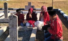Menolak Wacana Sumenep Kepulauan, GMNI Nyekar ke Makam Para Pahlawan