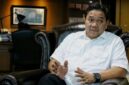 Prof. Dr. Achsanul Qosasi, Guru Besar FEB Universitas Airlangga, menyampaikan pandangannya terkait tantangan transmisi kebijakan moneter Bank Indonesia di sektor riil. ®okedaily.com [Foto: Istimewa]