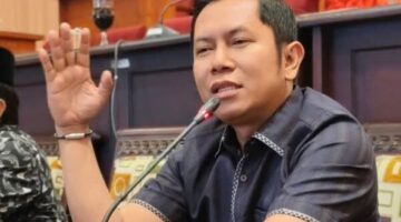 Ketua Komisi IV DPRD Sumenep, Mulyadi, mendesak Pemerintah Daerah segera mempercepat pengangkatan kepala sekolah definitif. ®okedaily.com [Foto: Humas DPRD Sumenep]