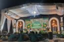 Ratusan jamaah memadati lokasi Pengajian Akbar yang digelar FKS Nurul Jadid di Pulau Sapudi. Kegiatan ini menjadi ajang silaturahmi sekaligus penguatan ukhuwah Islamiyah. ®okedaily.com [Foto: Hasan Al-Hakiki]