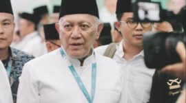 KH. Abdul Hakim Mahfudz atau Gus Kikin, terpilih sebagai Ketua Umum PBNU periode 2026-2031 dalam Muktamar ke-35 NU di Jombang. ®okedaily.com [foto: istimewa]