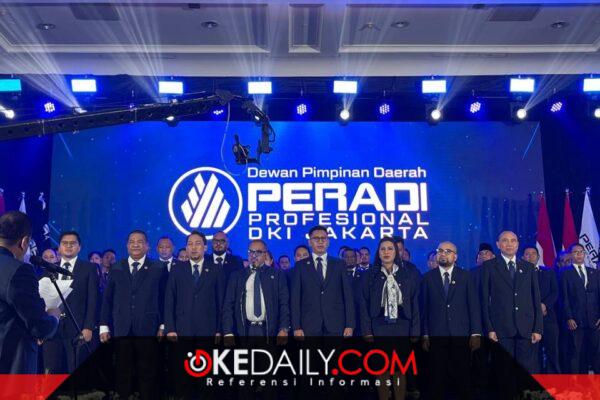 Pelantikan Pengurus DPD PERADI Profesional DKI Jakarta Masa Bakti 2026-2031 di JW Marriott Hotel Jakarta berlangsung khidmat. Dewan Pembina Misyal B. Achmad, menegaskan pentingnya integritas, profesionalitas, dan pengabdian advokat dalam penegakan hukum yang berkeadilan. ®okedaily.com [foto: istimewa]
