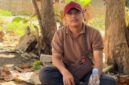 Warga Gendang Barat kesulitan air bersih. Kondisi ini disebut sebagai sinyal persoalan lingkungan yang lebih besar di Pulau Sapudi. ®okedaily.com [foto: Mas'udi]