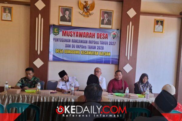 Pemdes Gunggung menggelar Musdes untuk menyusun RKPDes 2027 dan DU-RKPDes 2028. Warga dan BPD ikut memberikan usulan program pembangunan desa. ®okedaily.com [Foto: Dokumentasi Pemdes Gunggung]