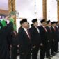 Pengangkatan sejumlah ASN sebagai camat di lingkungan Pemkab Sumenep berlangsung di Pendopo Agung Keraton Sumenep, 18 September 2026. Persyaratan kompetensi pemerintahan menjadi sorotan setelah Pemkab menyebut sebagian pejabat masih akan mengikuti pendidikan kepamongprajaan. ®okedaily.com [Foto: Istimewa]