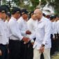 De Dadjah memberikan arahan dalam kegiatan Laskar Gerindra Provinsi Bali 2026 di Tabanan. Pembinaan kader ditekankan pada disiplin, kebersamaan, kepemimpinan dan pengabdian kepada masyarakat. ®okedaily.com [Foto: Dok. Gerindra Bali]