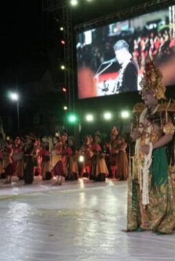 Bupati Wongsojudo Ajak Masyarakat Perkuat Persatuan dan Gotong Royong di Hari Jadi Sumenep