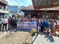 Cipayung Plus Bersama Polres Kota Padang Sidempuan Berbagi Sembako